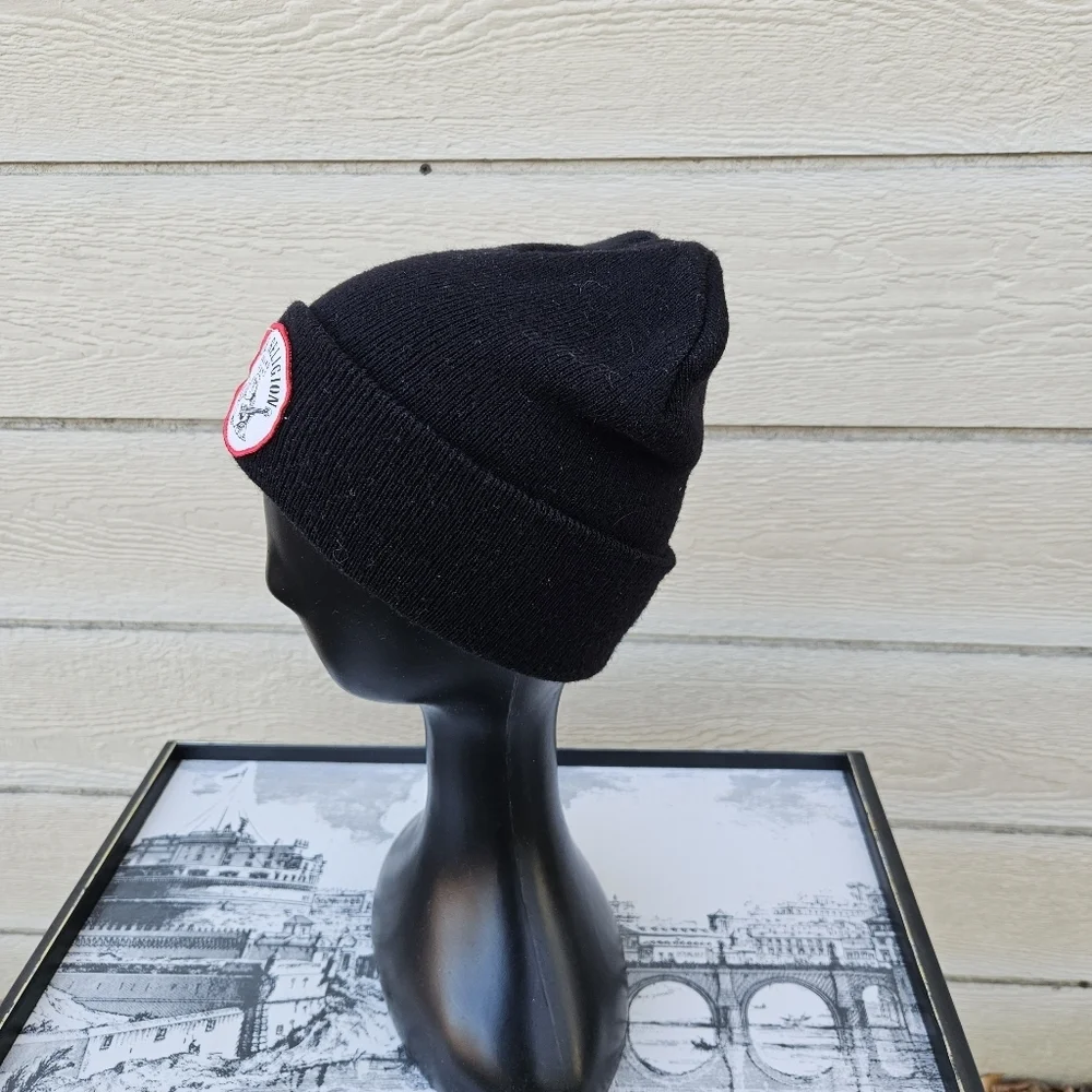 True Religion black logo patch beanie unisex